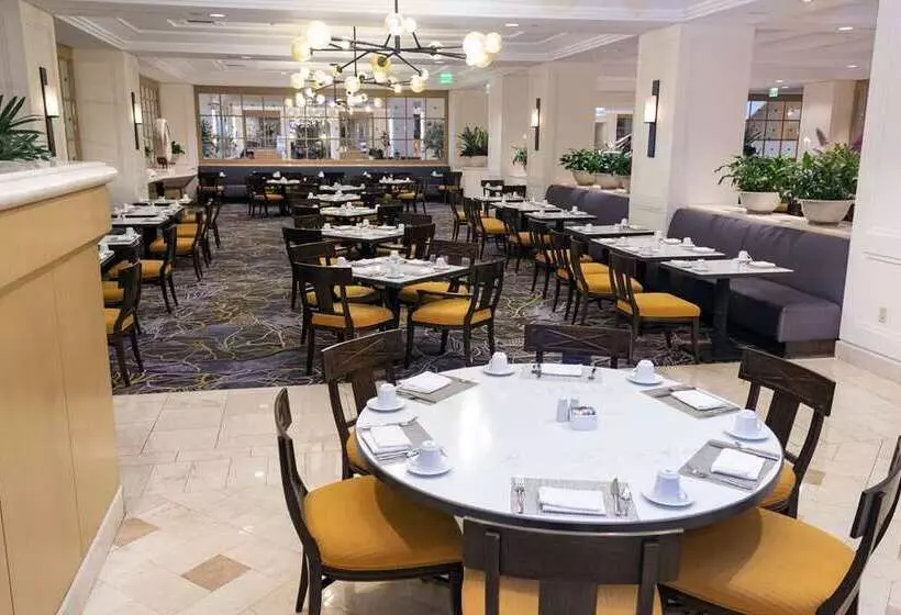 בית מלון כפרי Hilton Los Angeles Airport