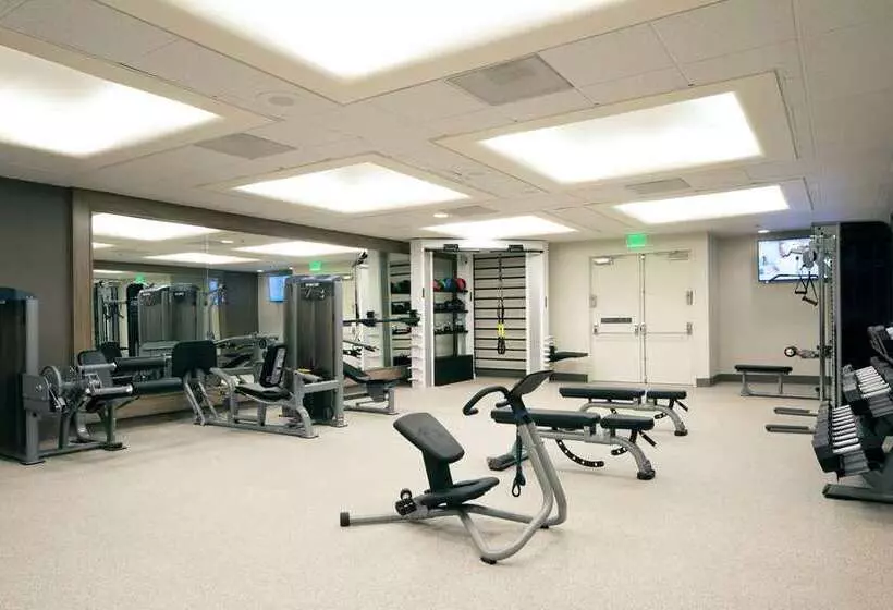 בית מלון כפרי Hilton Los Angeles Airport