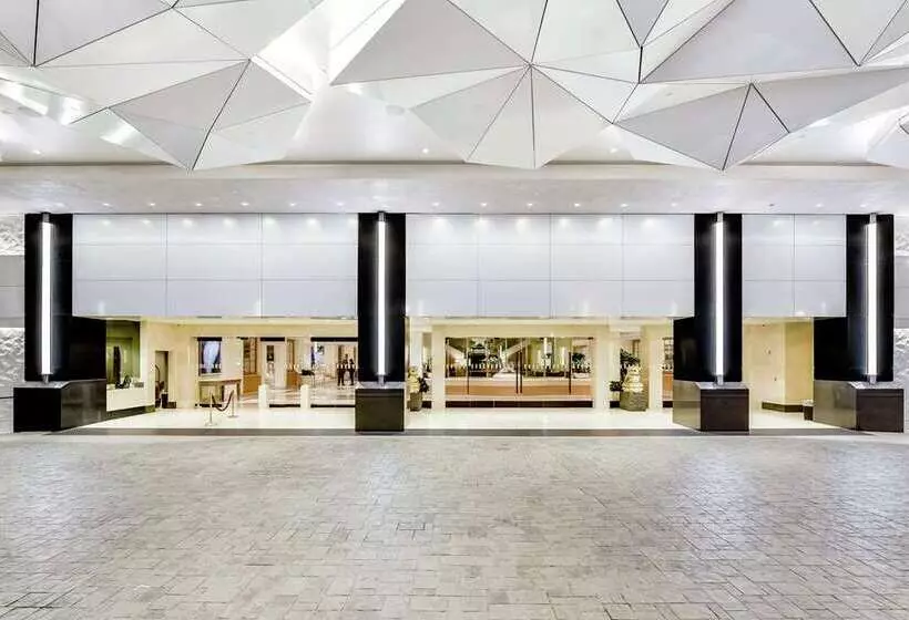 בית מלון כפרי Hilton Los Angeles Airport