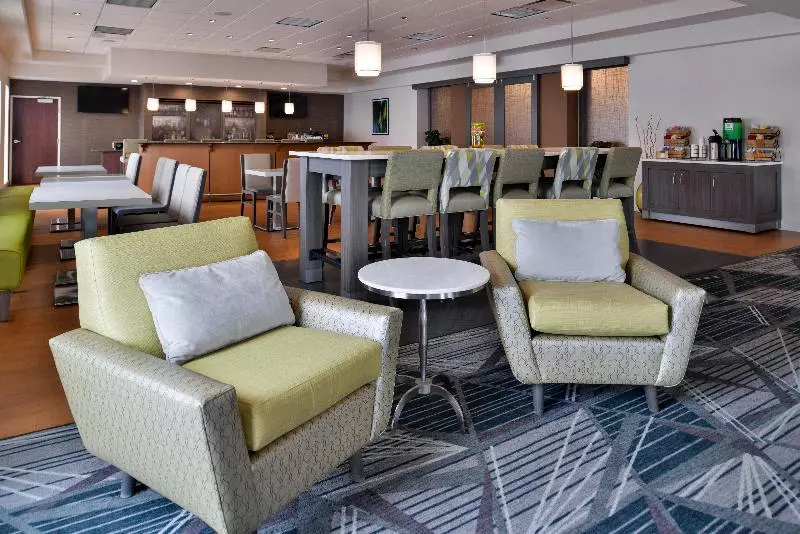 Holiday Inn Hotel & Suites Rochester   Marketplace, An Ihg