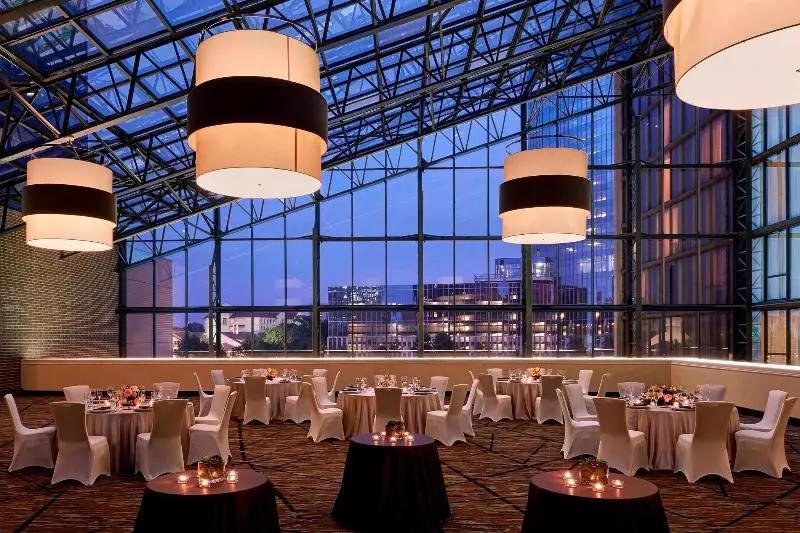 فندق Houston Marriott West Loop By The Galleria