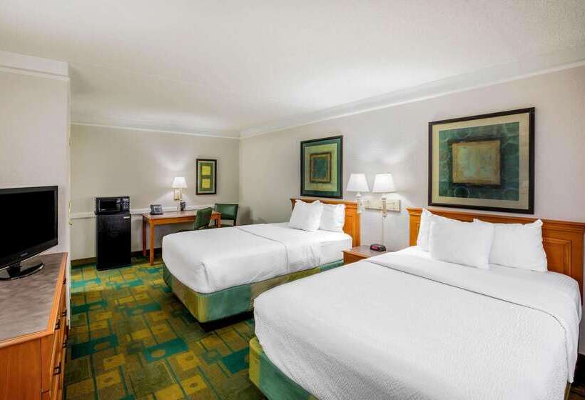 فندق La Quinta Inn By Wyndham Lufkin