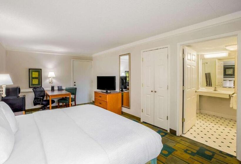 فندق La Quinta Inn By Wyndham Lufkin