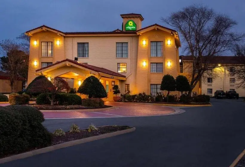 ホテル La Quinta Inn By Wyndham Norfolk Virginia Beach