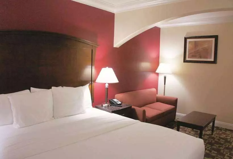 בית מלון כפרי La Quinta By Wyndham Moreno Valley