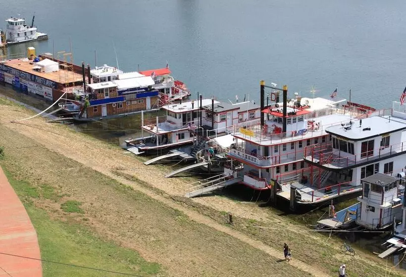 Lafayette Hotel Marietta