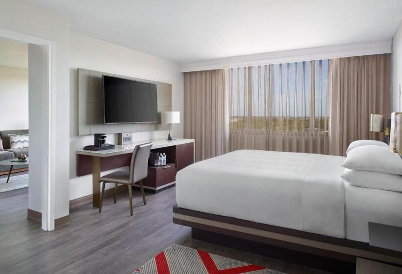 בית מלון כפרי Marriott Kansas City Overland Park