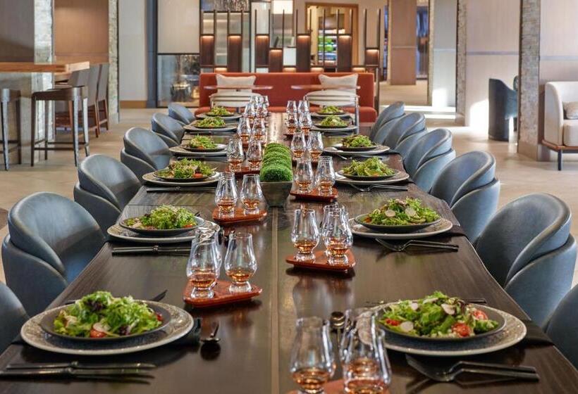 בית מלון כפרי Marriott Kansas City Overland Park