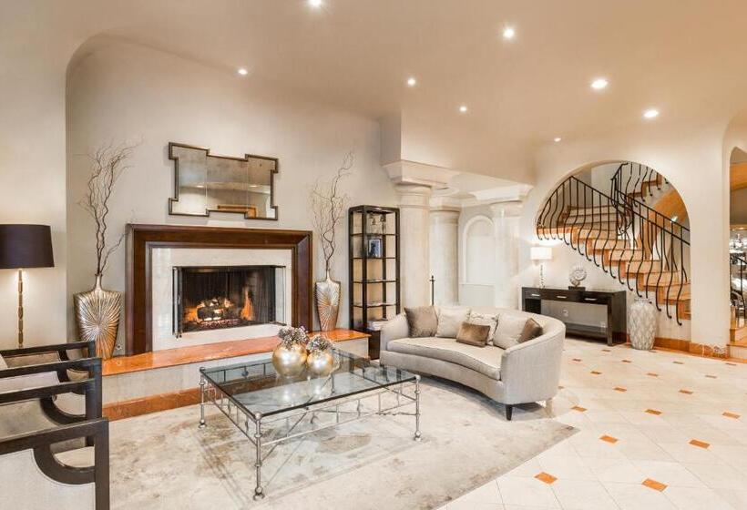 호텔 Montecito Inn