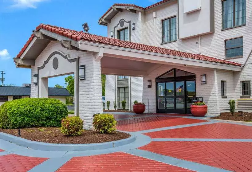 Szálloda Quality Inn