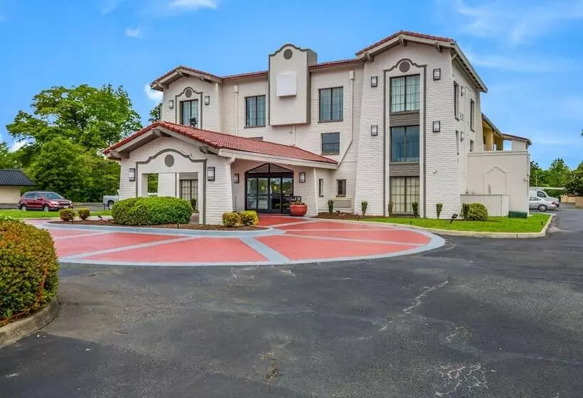 Szálloda Quality Inn