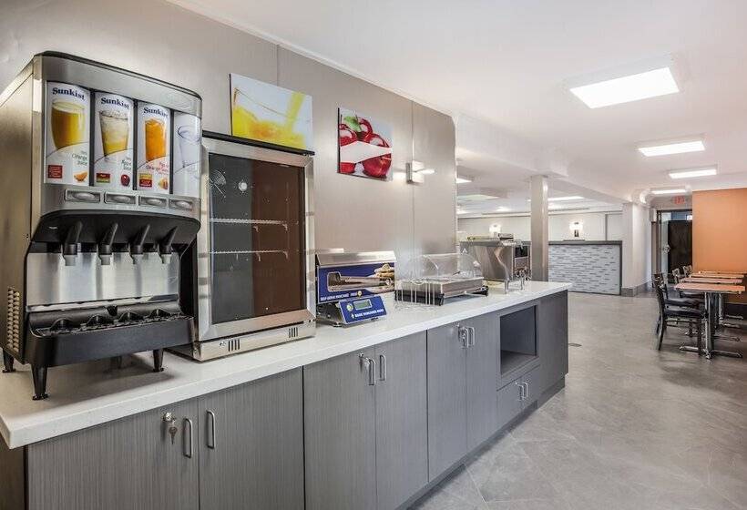 فندق Quality Inn