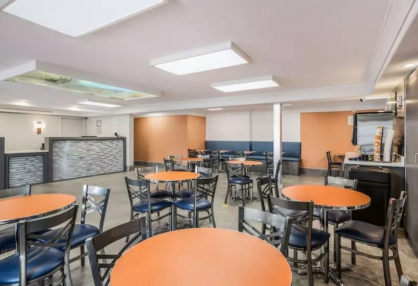 Szálloda Quality Inn