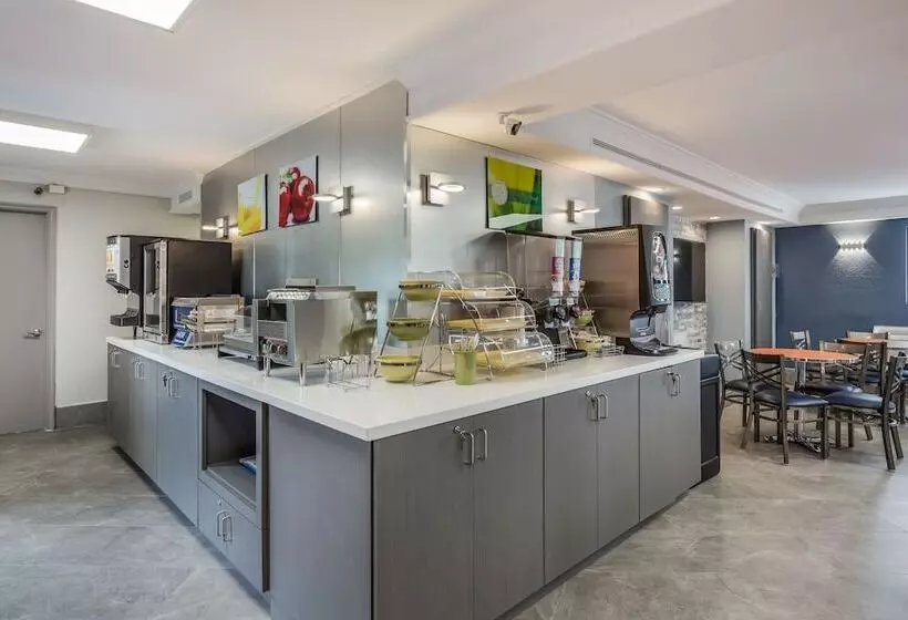 Szálloda Quality Inn