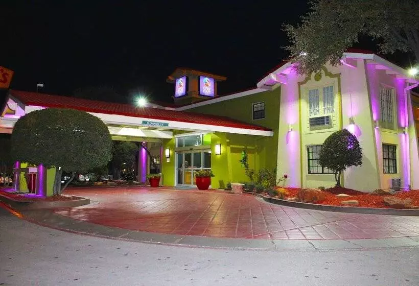 호텔 Stay Express Inn Dallas   Fair Park / Downtown