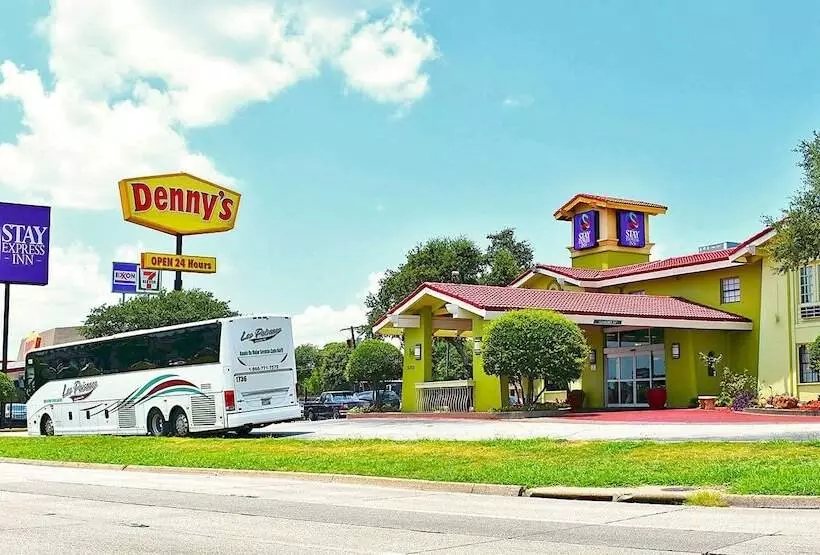 호텔 Stay Express Inn Dallas   Fair Park / Downtown