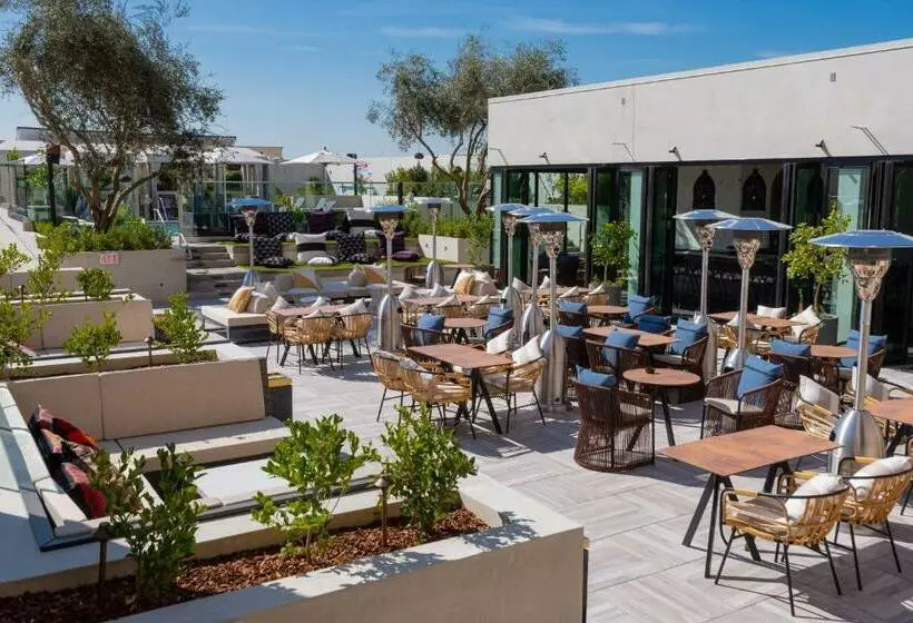 The Mayfair Hotel Los Angeles