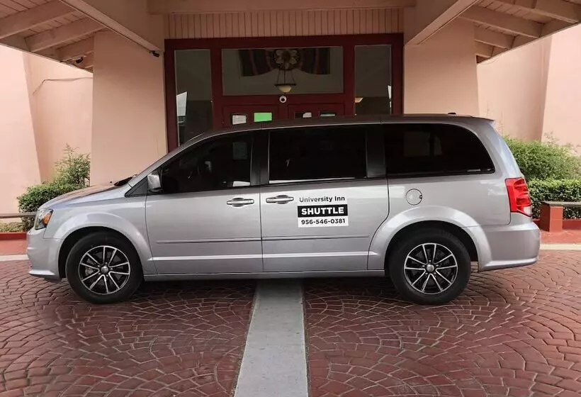 Отель University Inn & Suites