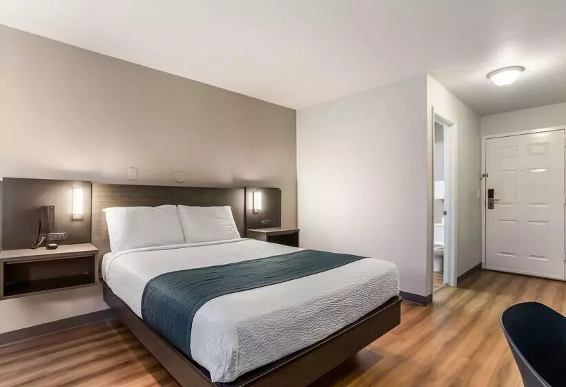 Motel 6 Boise  Airport