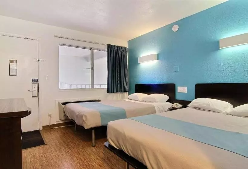 Motel 6carlsbad, Nm