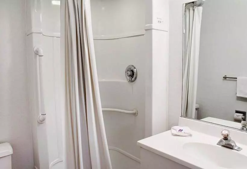 Motel 6fresno, Ca  Blackstone North