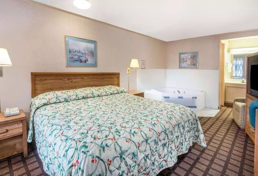 汽车旅馆 Knights Inn Canton