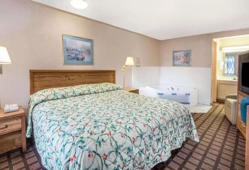 汽车旅馆 Knights Inn Canton