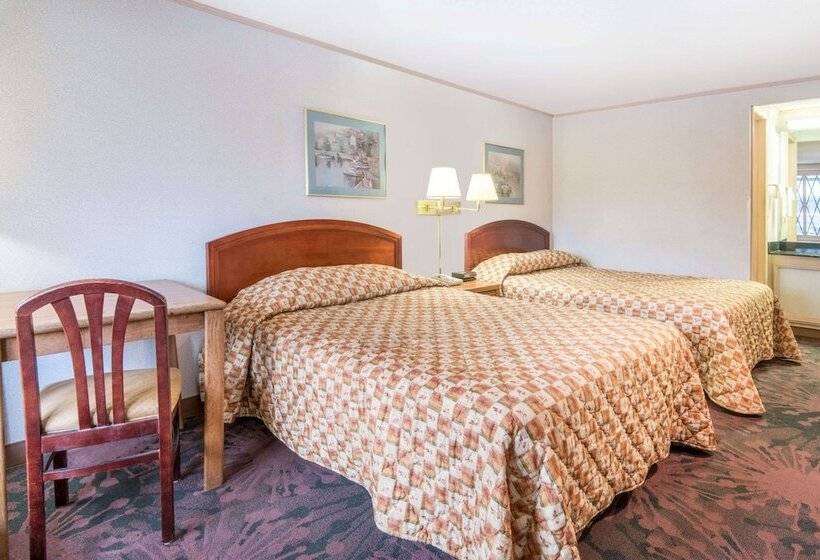 فندق على الطريق Knights Inn Canton