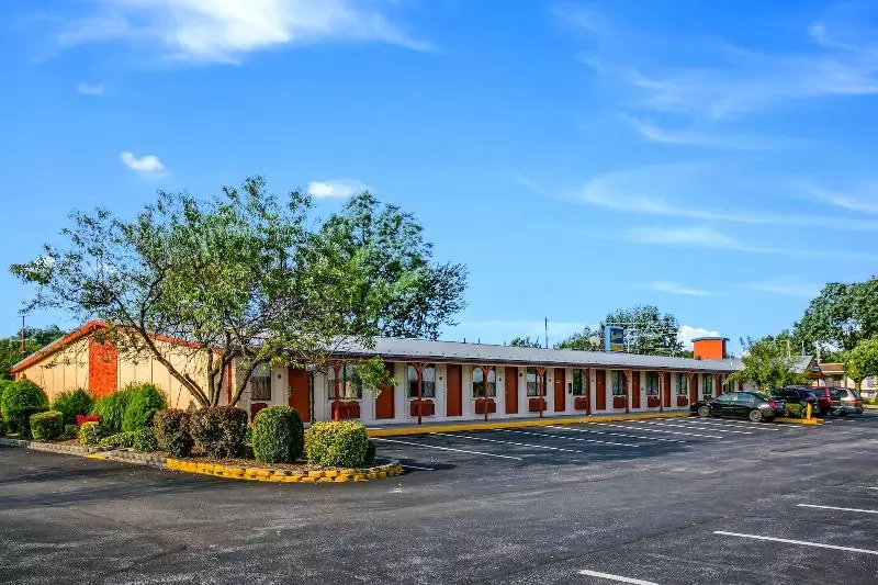 Motel Scottish Inns Harrisburghershey South