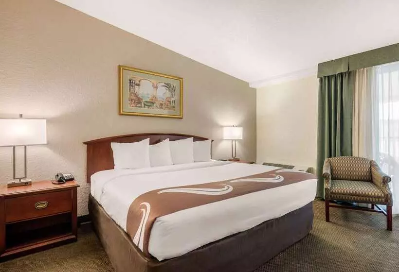 리조트 Quality Inn & Suites Tarpon Springs South