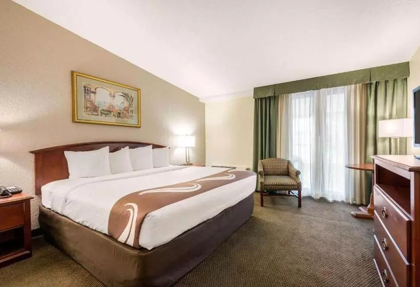 리조트 Quality Inn & Suites Tarpon Springs South