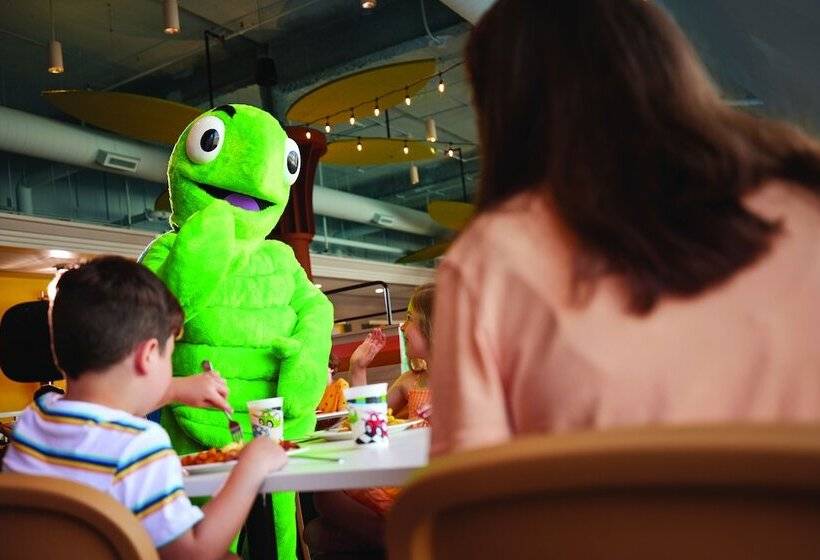 Castaway Bay By Cedar Point Resorts