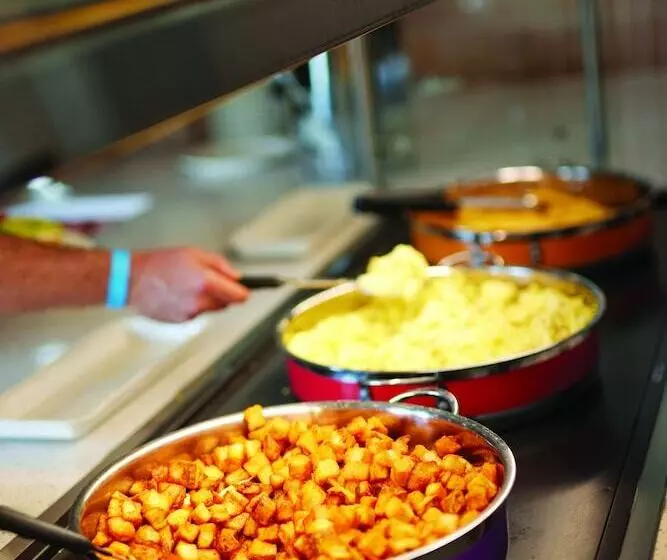 Castaway Bay By Cedar Point Resorts