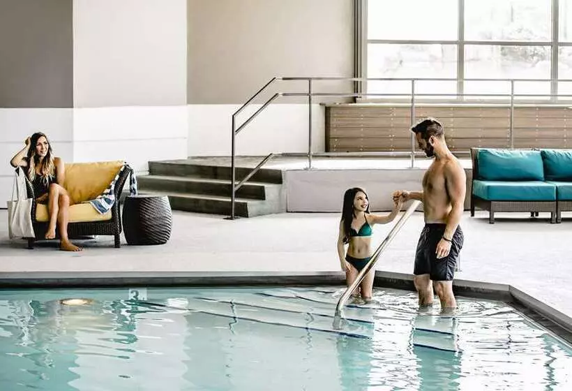 Hilton Chicago/oak Brook Hills Resort & Conference Center