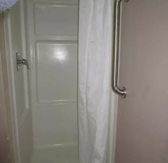 Отель Neptune Motor Lodge