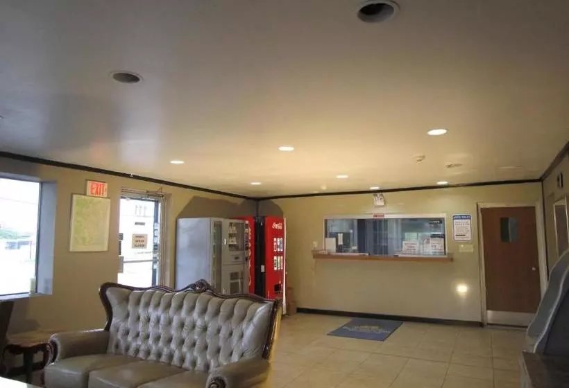 Отель Neptune Motor Lodge