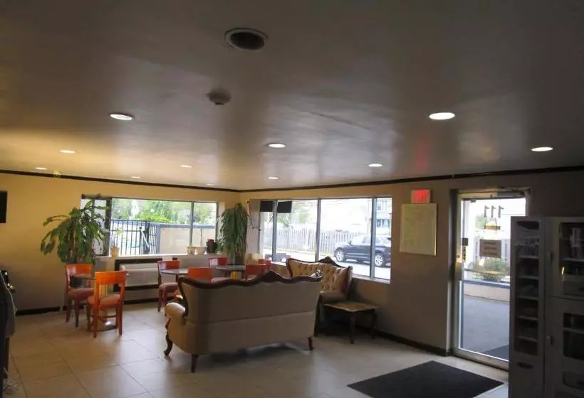 Отель Neptune Motor Lodge