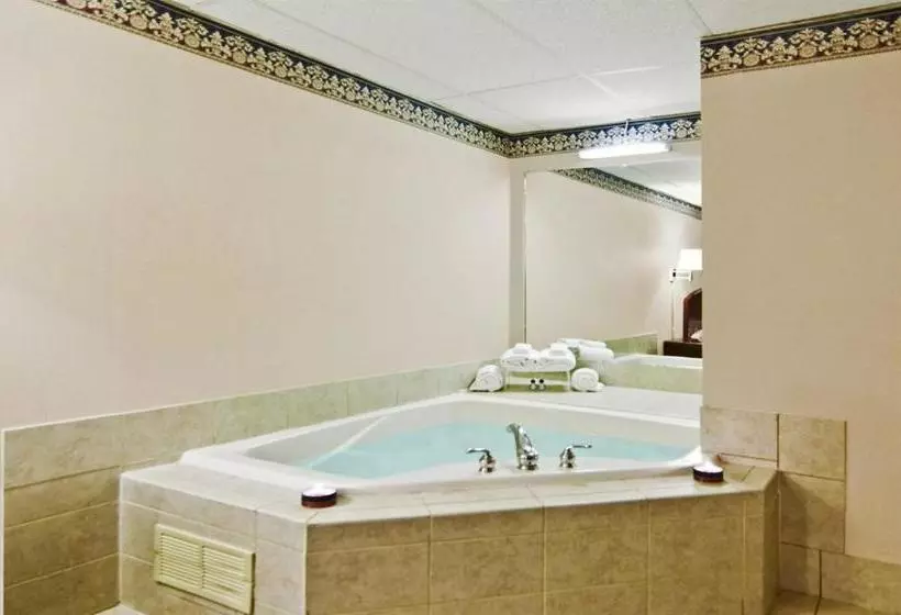 Отель Neptune Motor Lodge