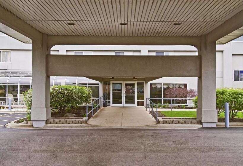 酒店 Americas Best Value Inn Waukegan