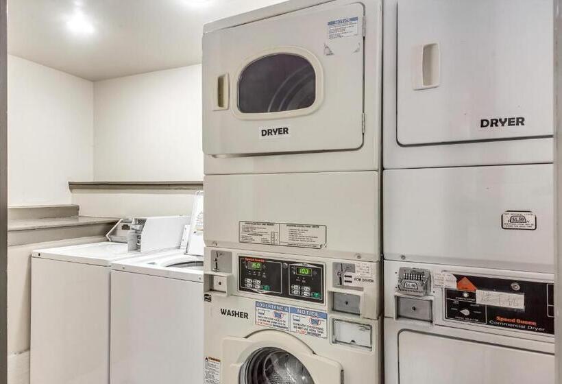 هتل Clarion Inn Salt Lake City Airport