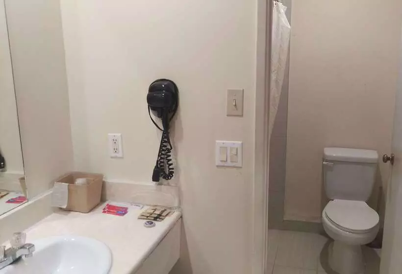 فندق Days Inn By Wyndham Hemet