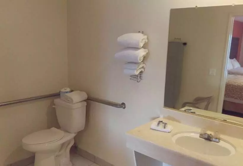 فندق Days Inn By Wyndham Hemet