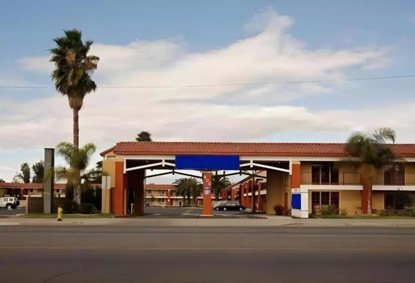 فندق Days Inn By Wyndham Hemet