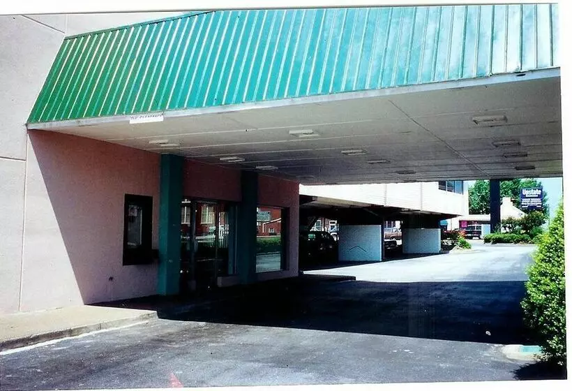 호텔 Days Inn Downtown