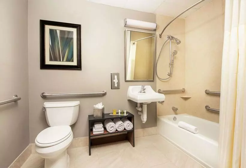 Doubletree By Hilton Hotel West Palm Beach Airport