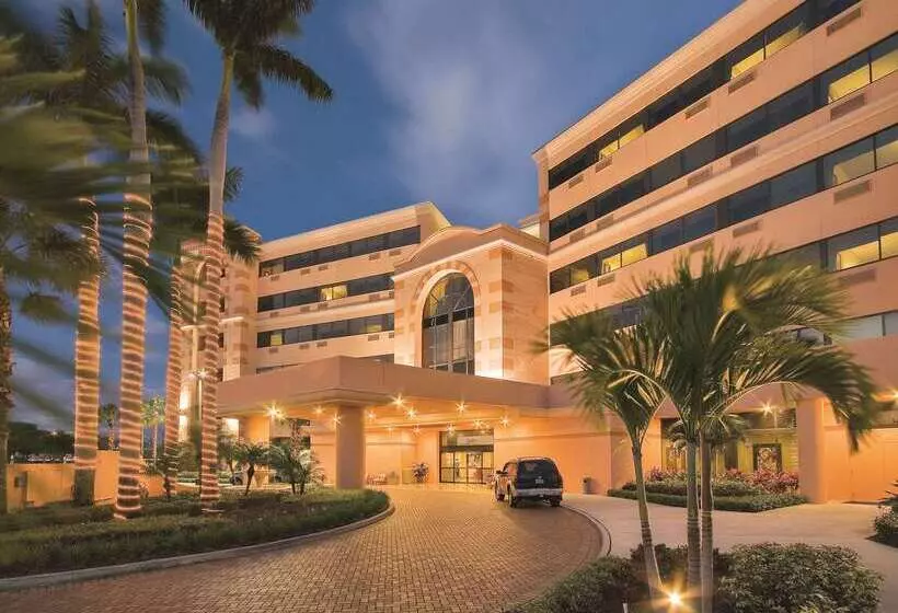Doubletree By Hilton Hotel West Palm Beach Airport