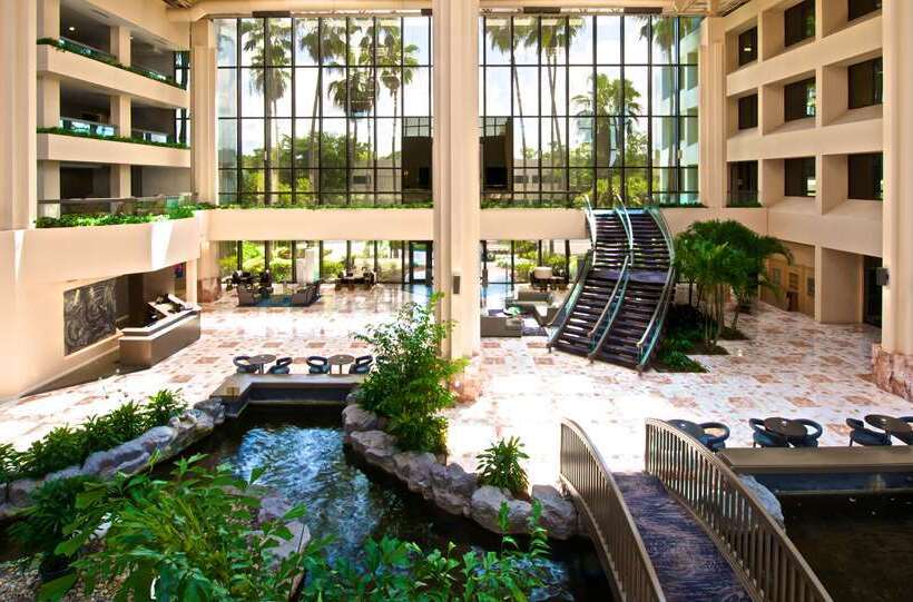 酒店 Embassy Suites By Hilton Palm Beach Gardens Pga Boulevard