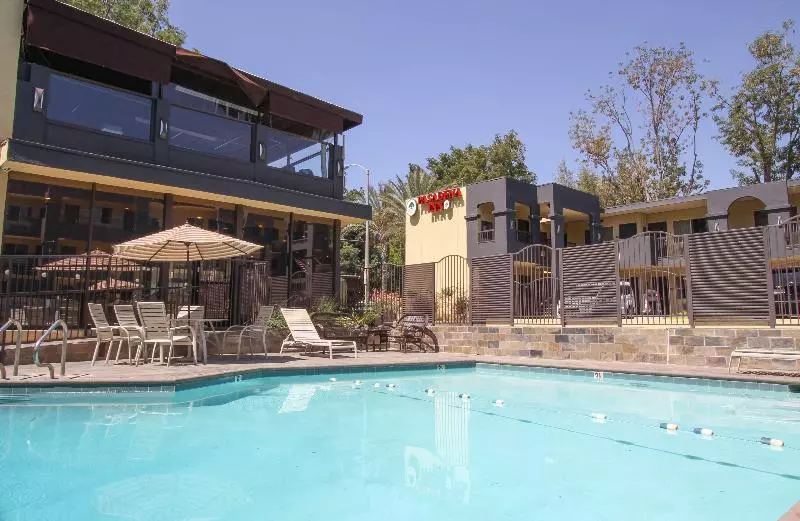 Otel Greentree Pasadena