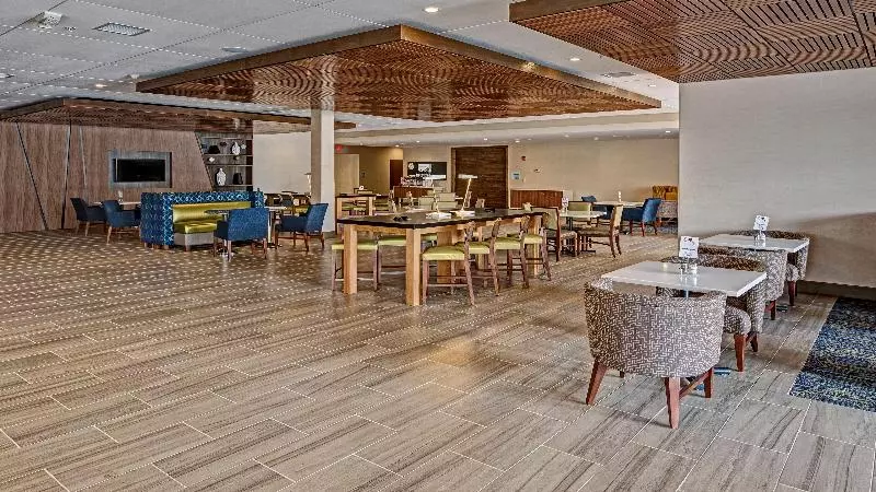 酒店 Holiday Inn Express Louisville Airport Expo Center, An Ihg