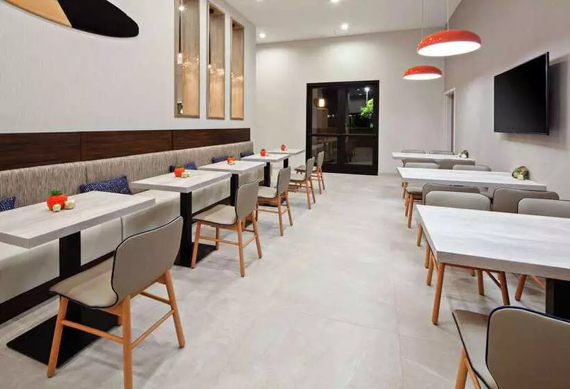 ホテル Homewood Suites By Hilton San Diego Central